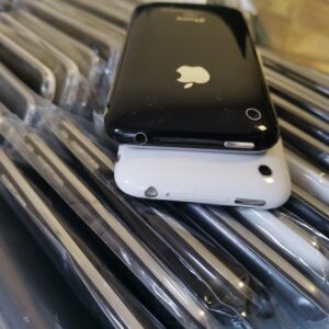 Original Apple iPhone 3nd 3GS - 8/16/32GB - Black /white (Unlocked) ( GSM) IOS 6 Storage Capacity  16GB Color Black IOS IOS6 - Image 6
