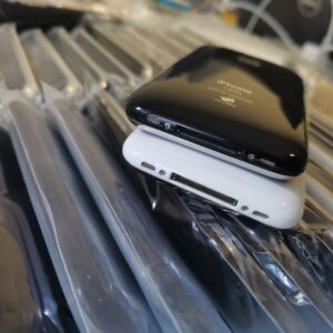 Original Apple iPhone 3nd 3GS - 8/16/32GB - Black /white (Unlocked) ( GSM) IOS 6 Storage Capacity  16GB Color Black IOS IOS6 - Image 11