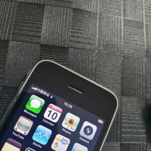 Original Apple iPhone 3G 16GB IOS Smart Phone Fully working