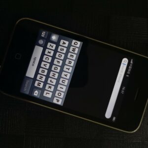 Original Apple iPhone 3G 16GB IOS Smart Phone Fully working - Image 8