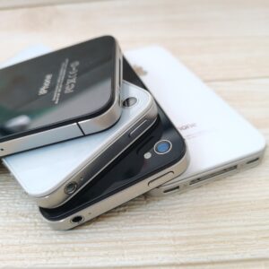 IOS 6  Apple iphone 4S 8GB 16GB 32GB unlocked 3G networks smart phone Colors Black IOS 6/9 IOS 6 Storage Capacity 8 GB - Image 3