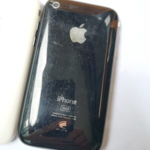 iOS 6 Apple iPhone 3GS - 8G 16G 32GB (Unlocked) A1303 (GSM) 100% Working Color Black Storage Capacity 16 GB iOS iOS 3.1.3