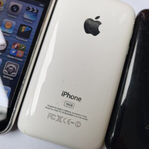 iOS 6 Apple iPhone 3GS - 8G 16G 32GB (Unlocked) A1303 (GSM) 100% Working Color Black Storage Capacity 16 GB iOS iOS 3.1.3 - Image 2