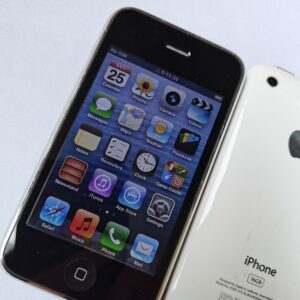 iOS 6 Apple iPhone 3GS - 8G 16G 32GB (Unlocked) A1303 (GSM) 100% Working Color Black Storage Capacity 16 GB iOS iOS 3.1.3 - Image 3