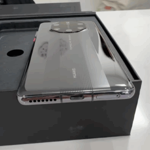 Huawei Mate 40 RS Porsche Design Google 5G -(unlocked) Storage 8GB+256GB package Mobile phone and charger Color Black - Image 4