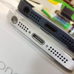 99% New Apple iphone 5 16GB 32GB 64GB unlocked smart phone very rare iOS 6 Colors Black storage 16GB iOS Very rare iOS 6 - Image 9