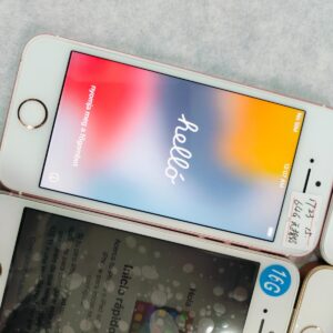 VERY GOOD Apple iPhone SE 2016 1st Gen (Unlocked) (CDMA + GSM) 16GB 32GB 64GB Fingerprint With Fingerprint Color Gold Storage Capacity 16 GB