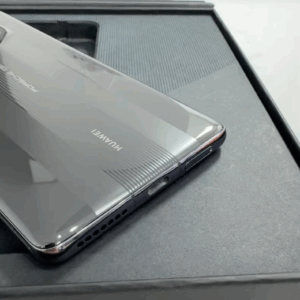 Huawei Mate 40 RS Porsche Design Google 5G -(unlocked) Storage 8GB+256GB package Mobile phone and charger Color Black - Image 7