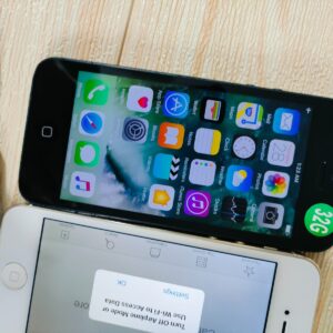 Very Good condition Apple iPhone 5 16/32GB unlocked 4G networks smartphone Color Black Storage Capacity 16 GB - Image 8
