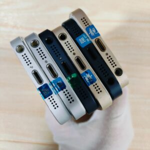 Very Good condition Apple iPhone 5 16/32GB unlocked 4G networks smartphone Color Black Storage Capacity 16 GB - Image 11