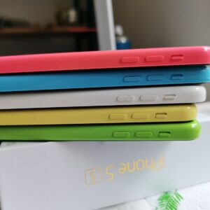 90% new Fully Working , Apple iPhone 5C 8GB/ 16GB /32GB  Unlocked AT&T phone Color Yellow Storage Capacity 16 GB - Image 4