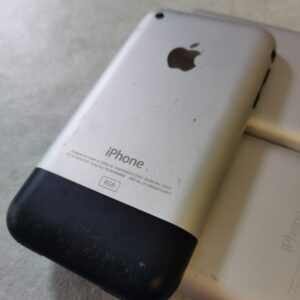 Apple iPhone 2G 1st Generation - 4 8 16GB - Black (Unlocked) A1203 (GSM) (CA) IOS IOS 1.1.4 RAM 8 GB - Image 17