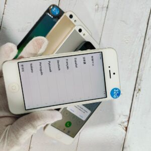 85% N ew , tested, 100% working Apple iPhone 5 16 32  Unlocked Black Silver Gold Color Black Storage Capacity 32 GB - Image 2