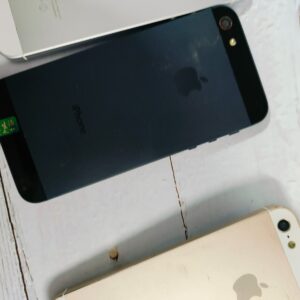 85% N ew , tested, 100% working Apple iPhone 5 16 32  Unlocked Black Silver Gold Color Black Storage Capacity 32 GB - Image 11
