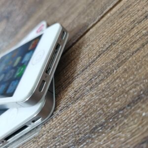 90% N ew , tested, 100% working Apple iPhone 4S 8 16 32GB IOS 6.1.3 Unlocked Color Black Storage Capacity 8 GB - Image 6