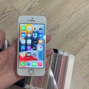 Apple iPhone SE 1St Generation 16 32 64GB Unlocked 4G LTE Smartphone Color Silver Storage Capacity 32 GB - Image 8