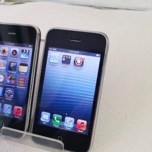 Original Apple iPhone 3nd 3GS - 8/16/32GB - Black /white (Unlocked) ( GSM) IOS 6 Storage Capacity  8GB colors black - Image 4