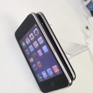 Original Apple iPhone 2nd 3G -8/16GB - Black /white (Unlocked) ( GSM) IOS3 Storage Capacity  8GB colors black - Image 10