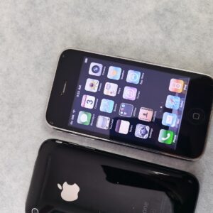 Original Apple iPhone 2nd 3G -8/16GB - Black /white (Unlocked) ( GSM) IOS3 Storage Capacity  8GB colors black - Image 12