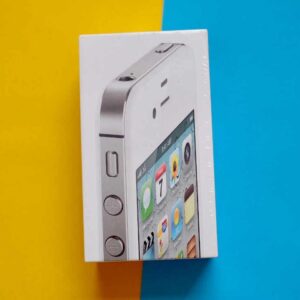 Apple iPhone 4S - 32GB - White (Unlocked) A1387 IOS6.1.3 Sealed - Image 2