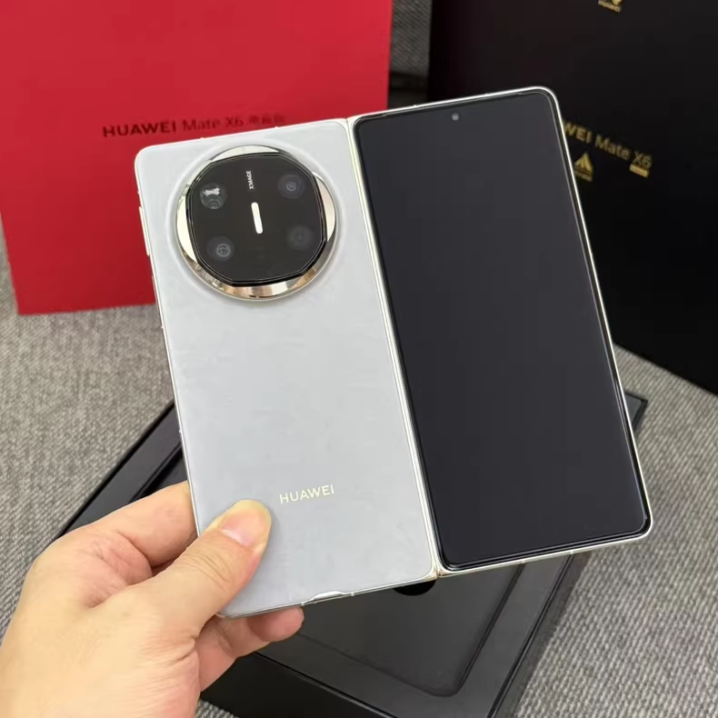 Huawei Mate X6 Collector's Edition 16+1TB  Google unlocked original HarmonyOS 4 Storage 16+512G Color Please note the color