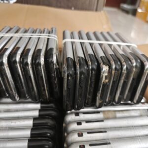Apple iphone 2G 1st Generation 8G Not working, damaged, using parts,wholesale binding Screen breakage Model Number 4GB - Image 4