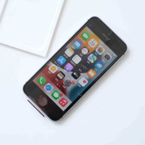 Apple iPhone SE 1st generation 16/32/64/128GB All colors Unlocked sealed IOS15 Storage Capacity  16GB Color Gold - Image 10