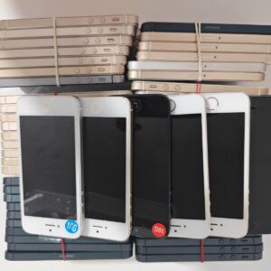 📱 Apple iPhone 5S - 16/32/64GB - (Unlocked) IOS12 usedphone black white gold 📱 Storage 16GB ColorS white Features no fingerprint - Image 22