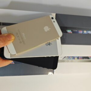 📱 Apple iPhone 5 16GB - Unlocked white black gold Grade A+ Condition IOS 6📱 colors white - Image 12