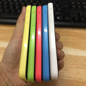 90% N ew Fully Functional Apple iPhone 5c - 8GB/16GB/32GB (Unlocked) GSM / CDMA Storage Capacity  8GB colors White - Image 2