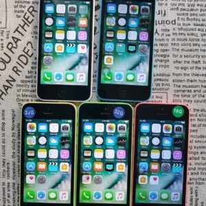 90% N ew Fully Functional Apple iPhone 5c - 8GB/16GB/32GB (Unlocked) GSM / CDMA Storage Capacity  8GB colors White - Image 5