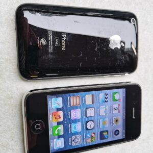 Original Apple iPhone 3nd 3GS - 8/16/32GB - Black /white (Unlocked) ( GSM) IOS3 IOS Version IOS6 Storage Capacity 16 GB colors black - Image 3