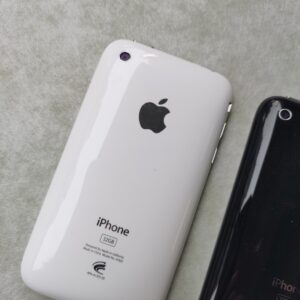 Original Apple iPhone 3nd 3GS - 8/16/32GB - Black /white (Unlocked) ( GSM) IOS3 IOS Version IOS6 Storage Capacity 16 GB colors black - Image 6
