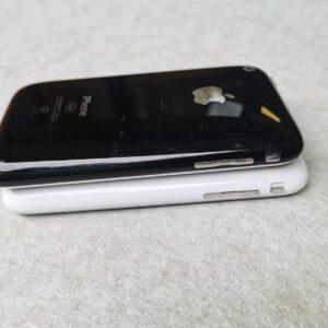Original Apple iPhone 3nd 3GS - 8/16/32GB - Black /white (Unlocked) ( GSM) IOS3 IOS Version IOS6 Storage Capacity 16 GB colors black - Image 9