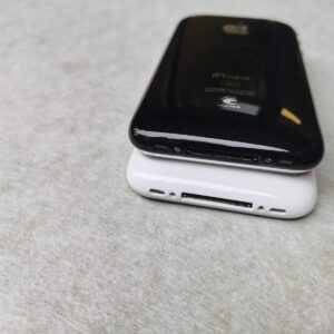 Original Apple iPhone 3nd 3GS - 8/16/32GB - Black /white (Unlocked) ( GSM) IOS3 IOS Version IOS6 Storage Capacity 16 GB colors black - Image 10