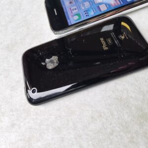 Original Apple iPhone 3nd 3GS - 8/16/32GB - Black /white (Unlocked) ( GSM) IOS3 IOS Version IOS6 Storage Capacity 16 GB colors black - Image 16