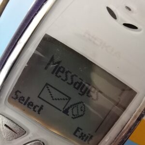 Nokia 8310 White - Image 3