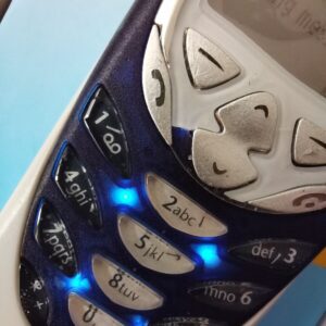 Nokia 8310 White - Image 4