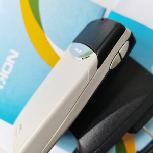 Nokia 8310 White - Image 7