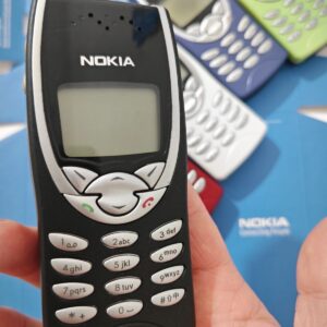 Nokia 8210 (Unlocked) ,no any scratch , work very well GSM - Image 5