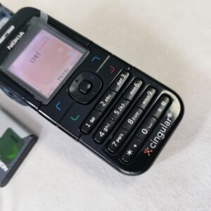 Nokia 6030 - Black silver gold(Unlocked) Cellular Phone - Image 6