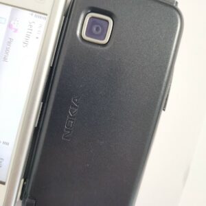 Nokia 5230 - Black white (Unlocked) Smartphone - Image 2