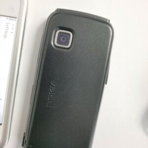 Nokia 5230 - Black white (Unlocked) Smartphone - Image 9