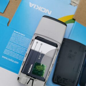 Nokia 1112 - Black blue (Unlocked) 2G GSM Cellular Phone - Image 3