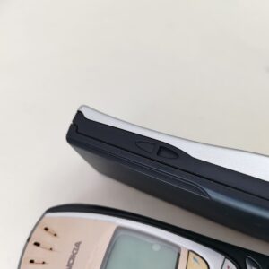 Nokia 6310i - Silver / jet Black (Unlocked) Cellular Phone Features Jet Black - Image 8
