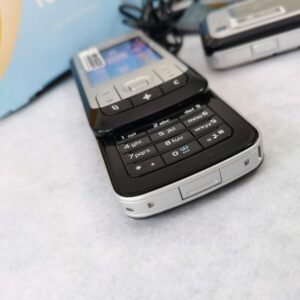 Nokia 6110 Navigator Black (Unlocked) Mobile Phone - Image 7