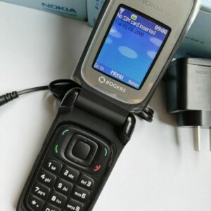 Nokia 6085 - Black (Unlocked) Cellular Phone - Image 4