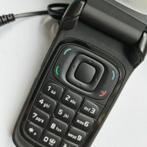 Nokia 6085 - Black (Unlocked) Cellular Phone - Image 5