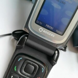 Nokia 6085 - Black (Unlocked) Cellular Phone - Image 6