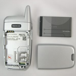 Original Nokia 6101 Flip unlocked for GSM 900/1800/1900MHZ FM radio Cellphone - Image 9